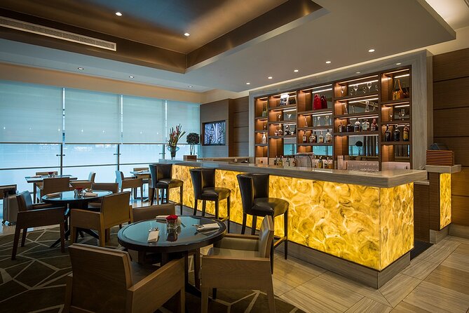 Dubai International Airport (DXB) T3/T1/T2 VIP Lounge Access - Showers: A Valuable Extra With Conditions