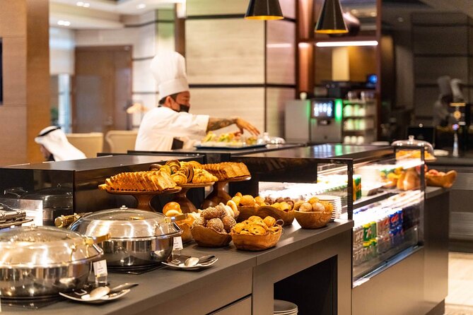 Dubai International Airport (DXB) T3/T1/T2 VIP Lounge Access - Who Will Get the Most From This Pass