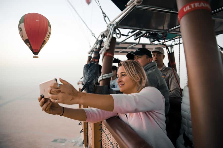 Dubai: Luxury Balloon Flight with Michelin-Curated Breakfast - Who will enjoy this most?