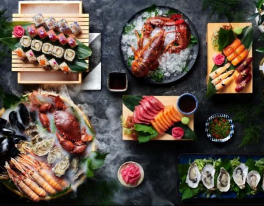 Dubai: Luxury Dinner Buffet at Gastronomy Atlantis The Royal - Seventeen stations, one very large dinner