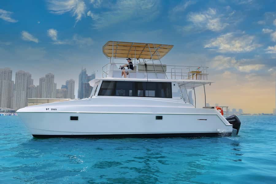 Dubai: Luxury Sightseeing Cruise with Food and Drinks - Is $55 a fair price?