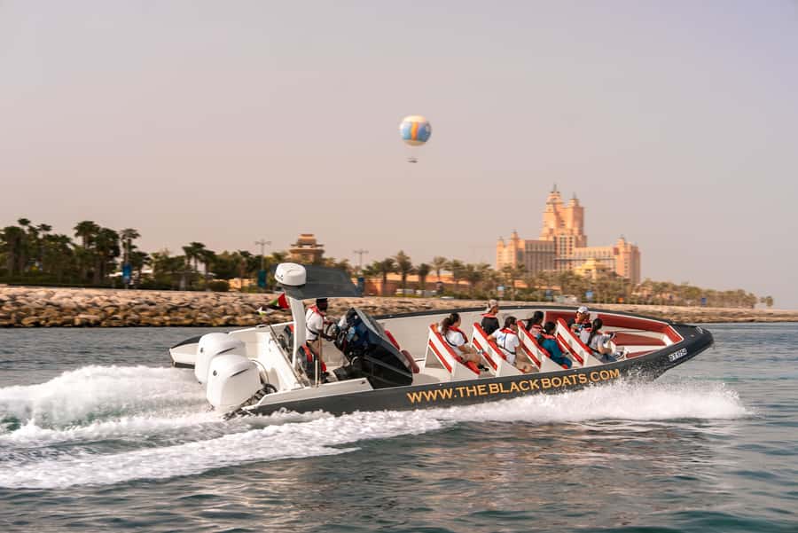 Dubai Marina: 1-Hour Luxury Sightseeing Speedboat Tour - Atlantis The Palm: the main photo stop