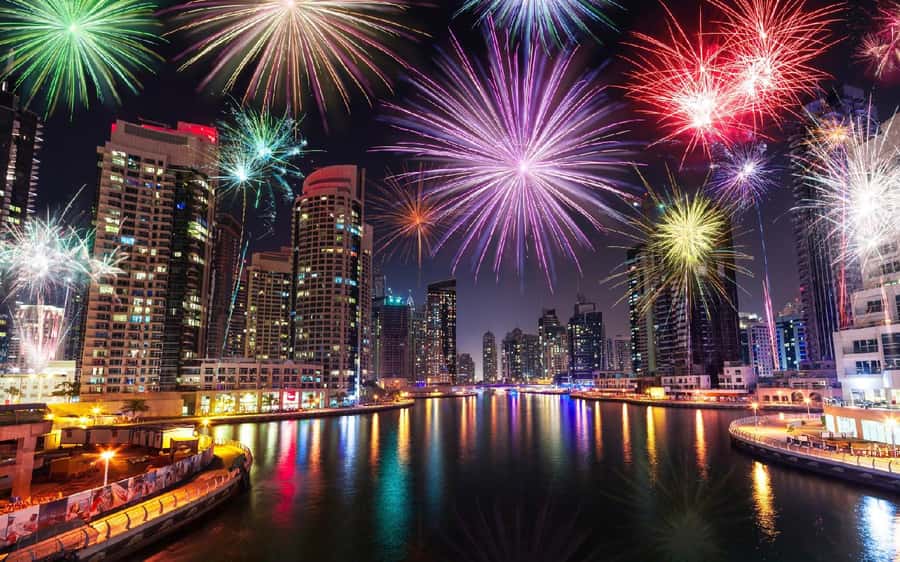 Dubai: New Year Eve Luxury Yacht Fireworks View & BBQ Cruise - The best place to watch from the yacht