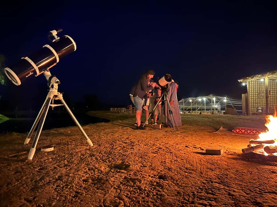 Dubai: Overnight Safari with Luxury Dome Stay & Stargazing - Stargazing away from Dubai’s city glow