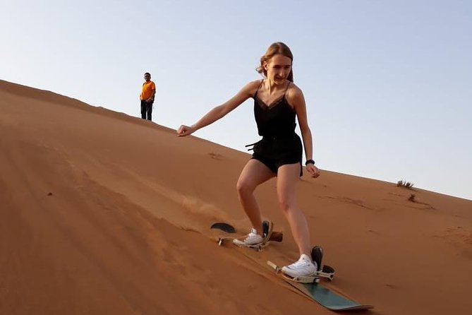Dubai Premium Desert Safari with BBQ Dinner & VIP Camp Experience - Timing, Group Size, and Practical Comfort