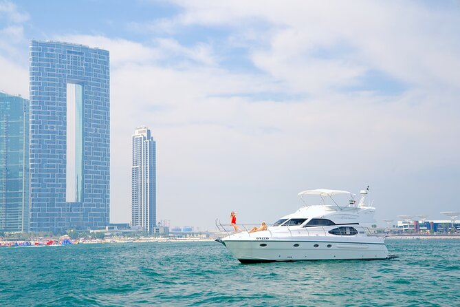 Dubai: Private Luxury Cruise on a Stylish 50ft Yacht - Choosing between one hour and two hours