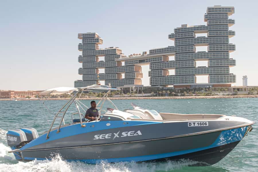 Dubai: Private Luxury Night Boat Tour - What you see from Jumeirah Beach Residence