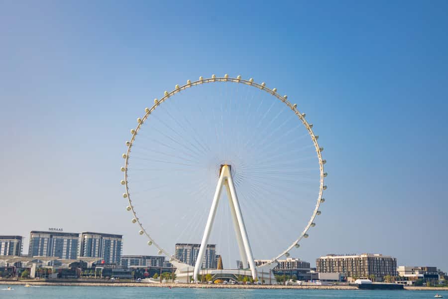 Dubai: Private VIP Luxury Yacht Tour with BBQ & Drinks - Burj Al Arab and the open coastal route