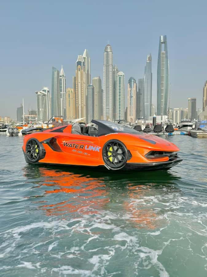 Dubai: Splash & Thrill | 20min Jet Car DXB Harbour - The staff and photo service