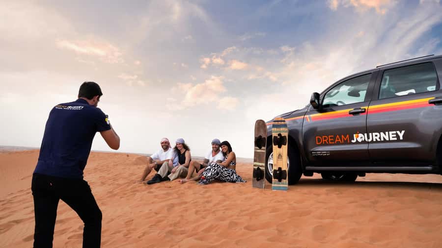 Dubai Waves & Dunes: Luxury Yacht Cruise w/ Red Dunes Safari - Moving from desert dust to Dubai Marina