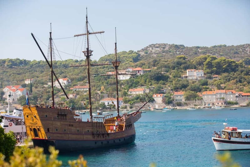 Dubrovnik: Elaphiti Island Luxury Pirate Ship Cruise - Šipan combines island history with wine