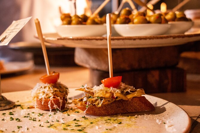 Eating London: Twilight Soho VIP Food & Drinks Tour - Key points at a glance