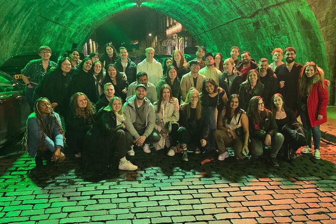 Edinburgh Pub Crawl Free Shots and VIP Entry - Key points at a glance