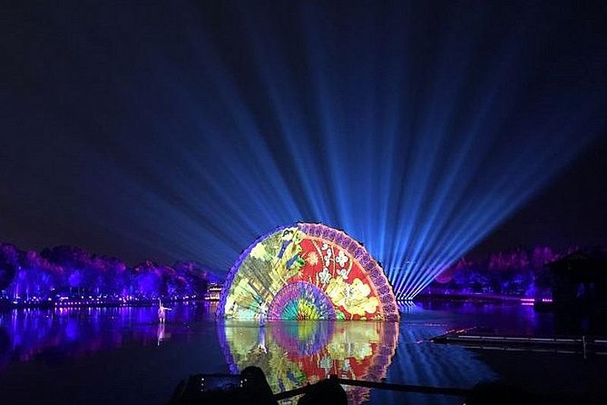 Enduring Memories of Hangzhou West Lake Show VIP Ticket with Private Transfer - The return along West Lake after dark