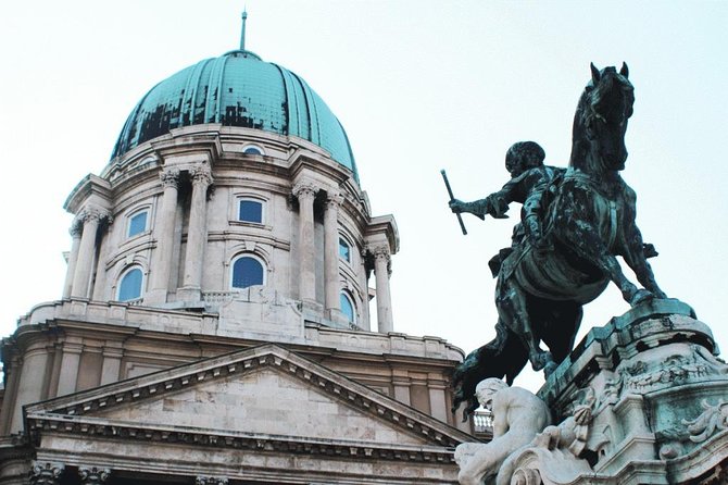 Exclusive Budapest City Tour by Luxury Car - Half Day - A private first look at Budapest from your hotel door