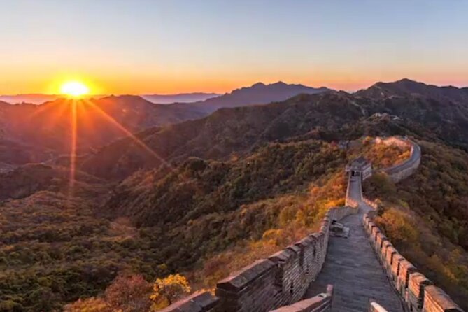 Exclusive Mutianyu Great Wall Tour: VIP Pass & Customized Options - Why Mutianyu works well as a private Beijing day trip
