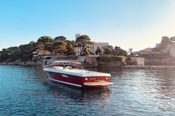 Exclusive Private Boat Tour on a Luxury Day Cruiser - Nice/Monaco - Captain Nicola makes the difference