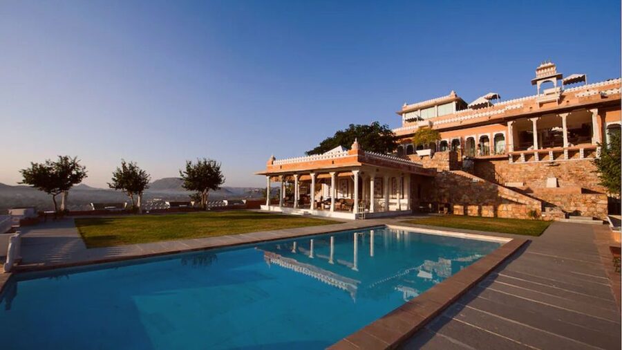 Experience Luxury: Private Museum, Vintage Car Ride - Who will enjoy this most?