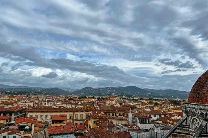 Florence David First Viewing & Duomo with Terrace VIP Access Tour - Inside the cathedral, look beyond the famous dome