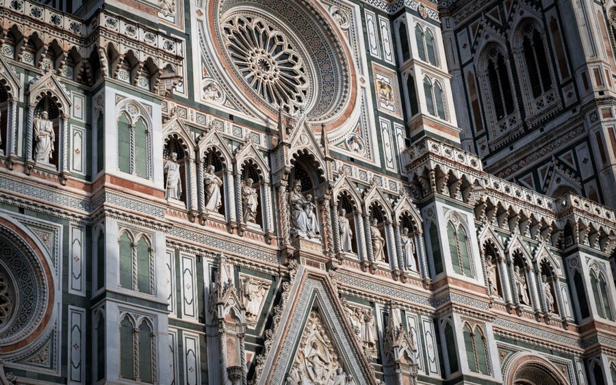Florence: Duomo Cathedral Immediate VIP Access & Guided Tour - Audio content in your own language