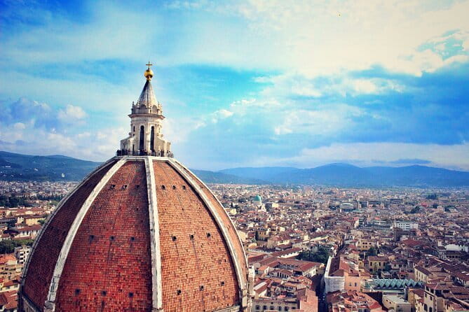 Florence: Luxury Duomo Cathedral Private Walking Tour - Finding the meeting point without a stressful start