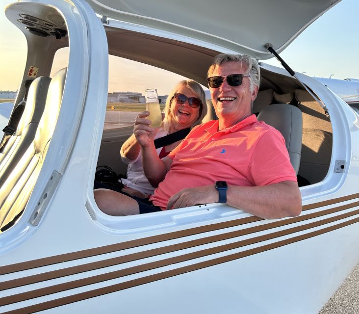 Fort Lauderdale & Miami: Private Luxury Airplane Tour - Sunny Isles and Miami Beach from the shoreline