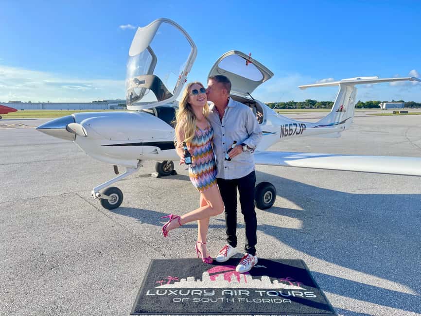 Fort Lauderdale & Miami: Private Luxury Airplane Tour - Brickell and the Miami skyline