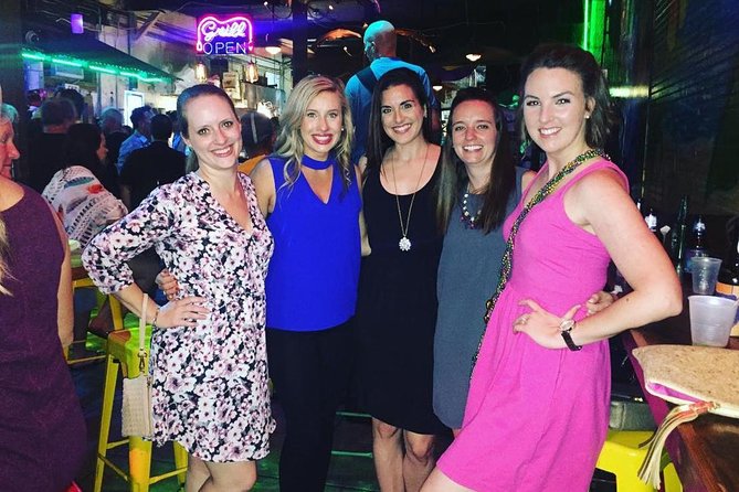 Frenchmen Street VIP Live Music Pub Crawl in New Orleans - The included Hurricane or Pimm’s Cup