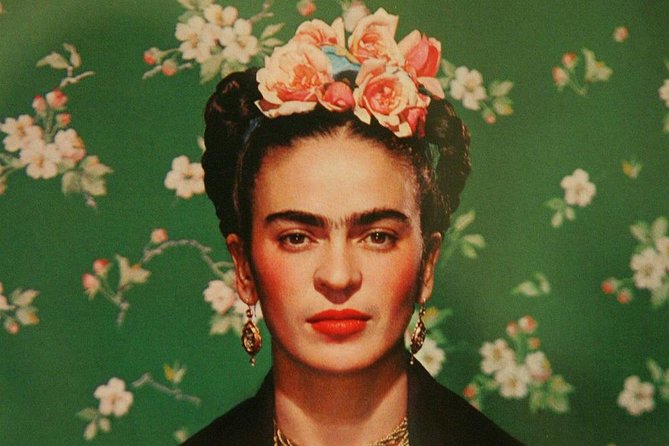 Frida Kahlo VIP [Museum Tickets Included] Bike, Markets & Churros - Churros, atole, and a pause for something sweet