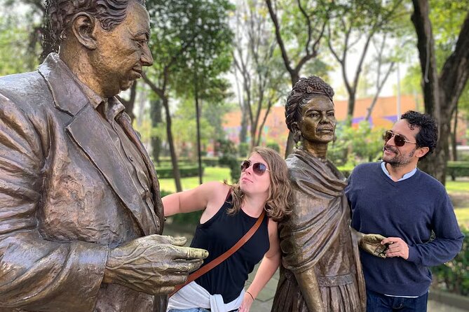 Frida Kahlo VIP-Walk, Market and Churros Museum Tickets Included - What the $83 price includes