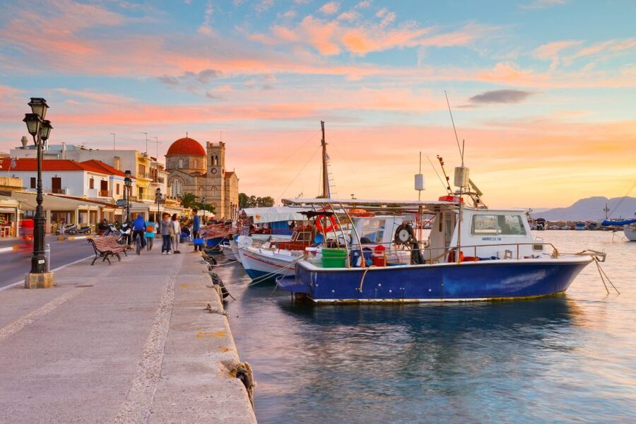 From Athens: Saronic Islands Full-Day Cruise with VIP Seats - Poros in 50 minutes: pretty, compact, and very quick
