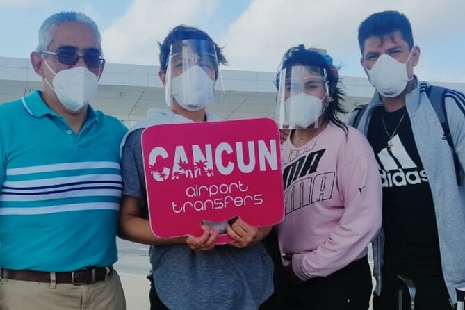 From Cancun Airport To Costa Mujeres (Luxury Transportation) Round Trip - A direct ride north from Cancun Airport