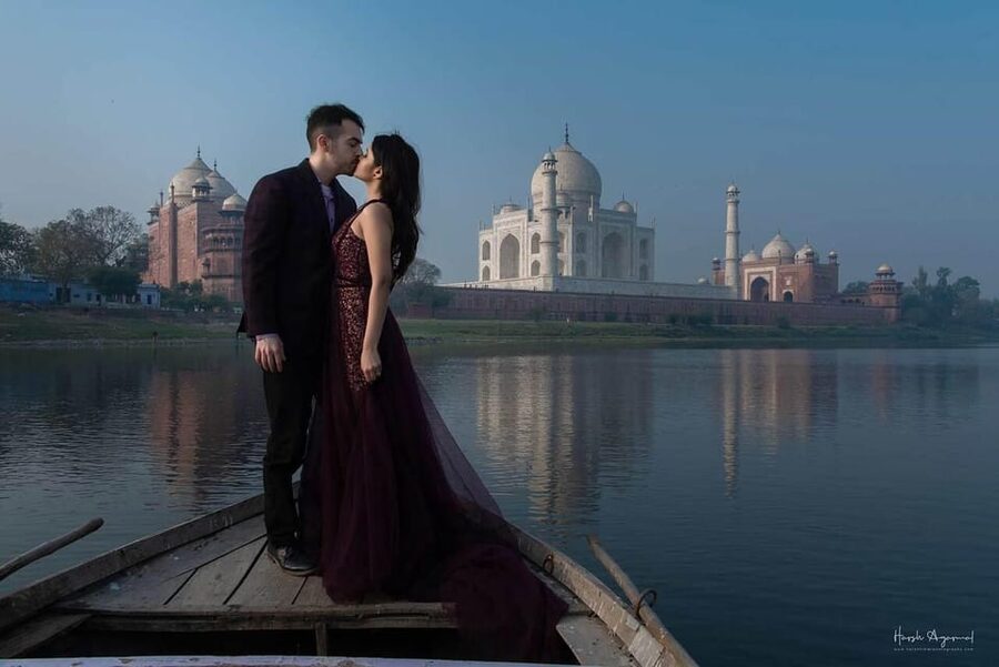 From Delhi: Deluxe Taj Mahal and Agra tour with Luxury Cars - The final stop needs confirmation before you go