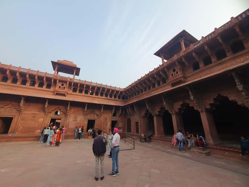 From Delhi: Deluxe Taj Mahal and Agra tour with Luxury Cars - What the $73 price really buys you