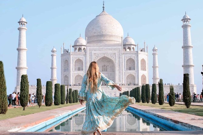 From Delhi: Luxury Group tour of Agra by Car- TOP RATED TOUR - What the guide adds to the day