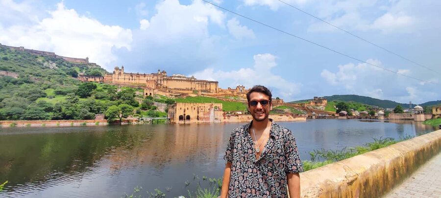 From Delhi: Private 2-Day Golden Triangle Luxury Tour - Jaipur begins at Panna Meena ka Kund and Amber Fort