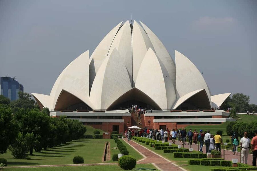 From Delhi: Private 3-Day Golden Triangle Luxury Tour - Agra’s Taj Mahal Works Best Before Breakfast