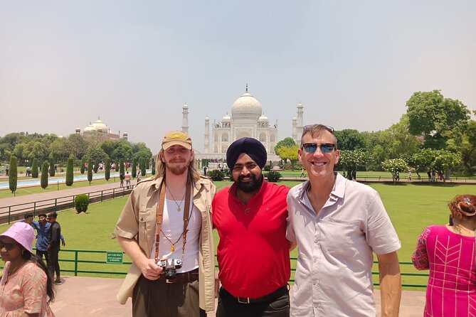 From Delhi: Private 4-Day Golden Triangle Luxury Tour - Day 3: Forts, stepwells, and royal Jaipur