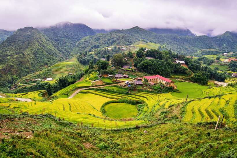 From Hanoi: 2-Day Sapa Trek Tour - Luxury Limousine Transfer - Why this two-day Sapa trip works
