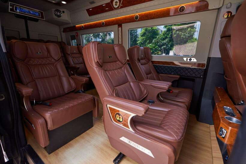 From Hanoi: 2-Day Sapa Trek Tour - Luxury Limousine Transfer - The limousine ride from Hanoi to Sapa