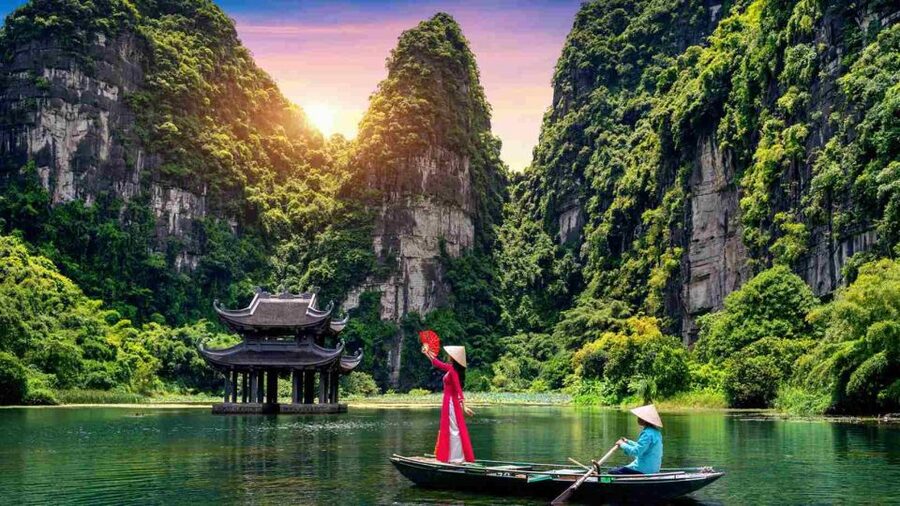 From Hanoi: 3-Day Luxury Tour Ninh Binh & Ha Long Bay Cruise - Key points to know before booking