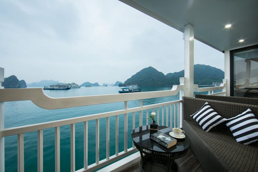 From Hanoi: 3-Day Luxury Tour Ninh Binh & Ha Long Bay Cruise - Why this route works in only three days
