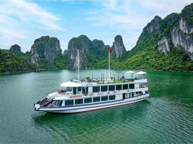 From Hanoi: Ha Long Bay Luxury Cruise with Big & Small Group - Cruising Ha Long Bay by Day Ship