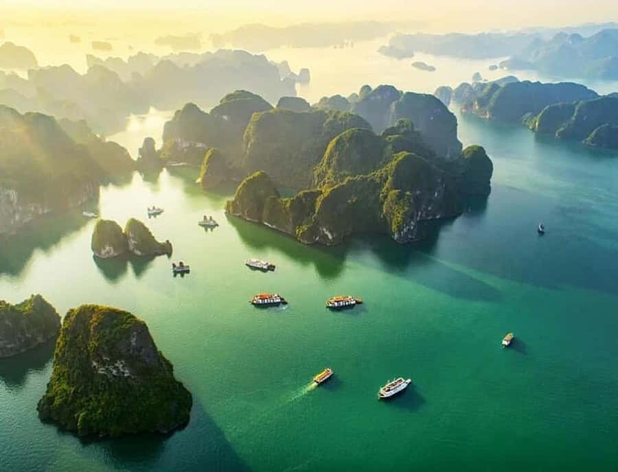 From Hanoi: Ha Long Bay Luxury Day Cruise with Food & Kayak - What this Ha Long Bay day cruise actually feels like