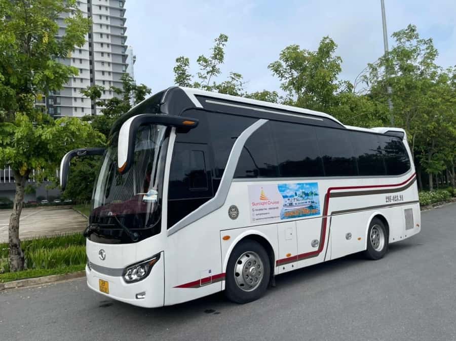 From Hanoi: Ha Long Bay Luxury Day Cruise with Food & Kayak - Sung Sot Cave, the day’s biggest walking stop