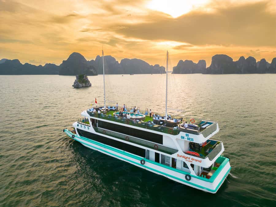 From Hanoi: Ha Long Bay Luxury Day Cruise with Food & Kayak - The road from Hanoi to Tuan Chau Harbor