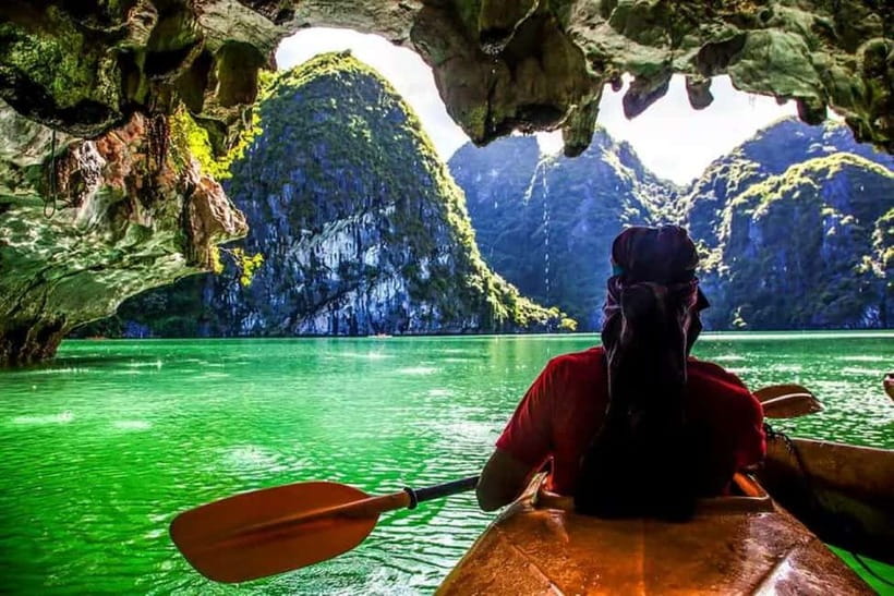 From Hanoi: Halong bay Luxury tour on 5 star cruise - Titop Island for swimming and a viewpoint