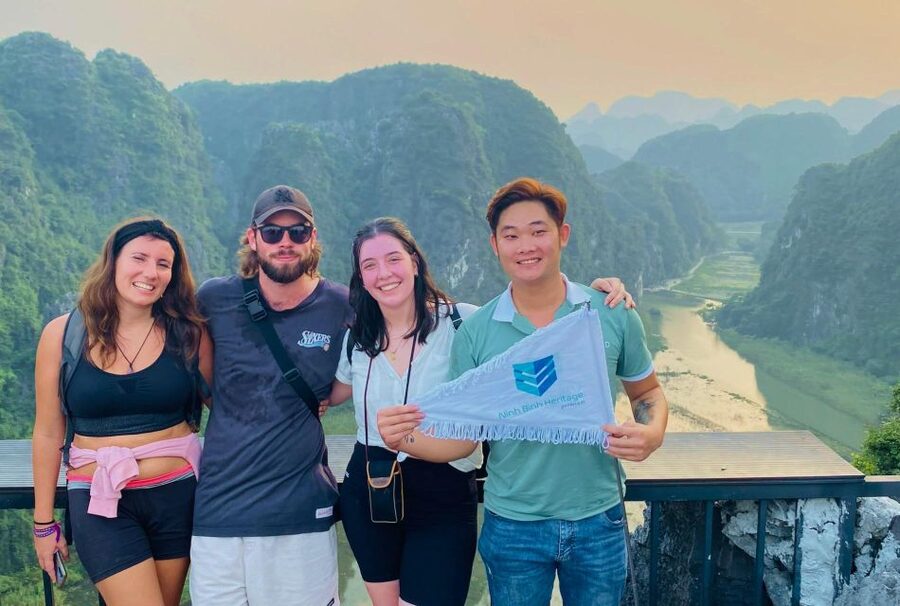 From Hanoi: Hoa Lu-Trang An-Mua Cave Luxury Trip w/Limousine - 7:30 pickup and the limousine ride south
