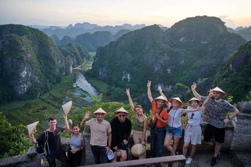 From Hanoi: Trang An, Hoa Lu & Mua Cave Full-Day Luxury Tour - Why this Hanoi day trip works