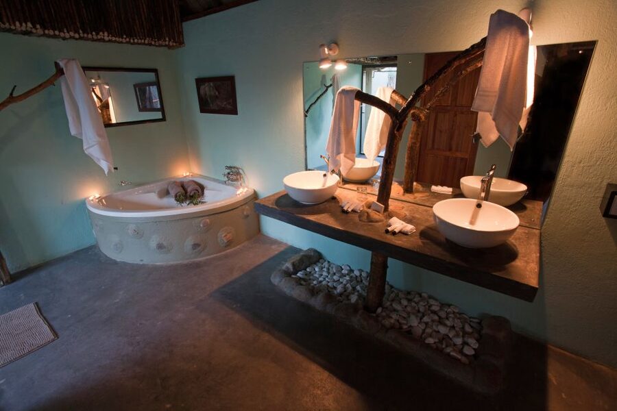 From Johannesburg: Kruger National Park 4-Day Luxury Safari - Who should book this safari?